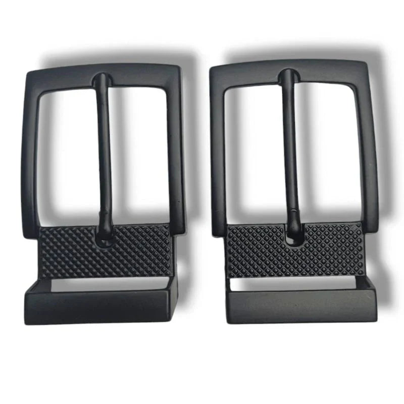 Kit 2 Cintos Masculinos Couro Sintético - 125 CM / TAMANHO AJUSTÁVEL.